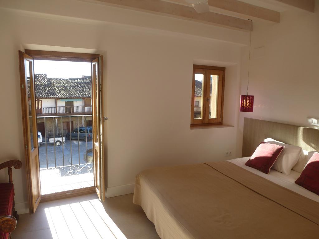 Apartamentos Rurales Entre Fuentes Cuacos De Yuste Esterno foto